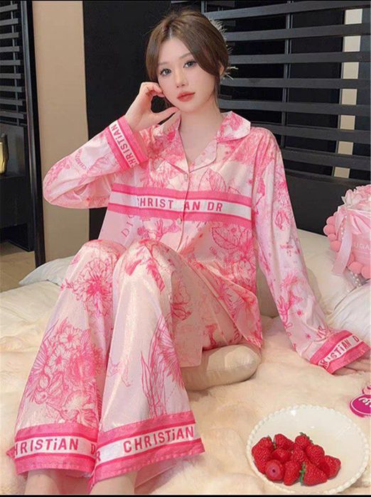 Ayol sotuvchilar uchun