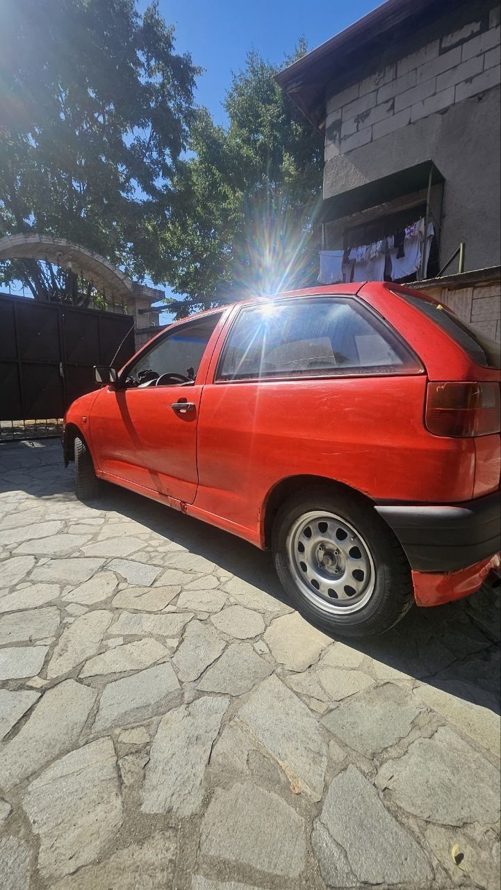 Seat ibiza 1.3 качваш се и караш
