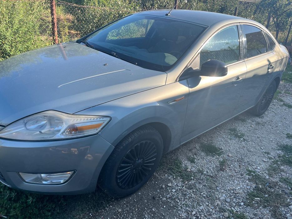Vând Ford Mondeo MK4 2008 2.0 diesel 140 de cai
