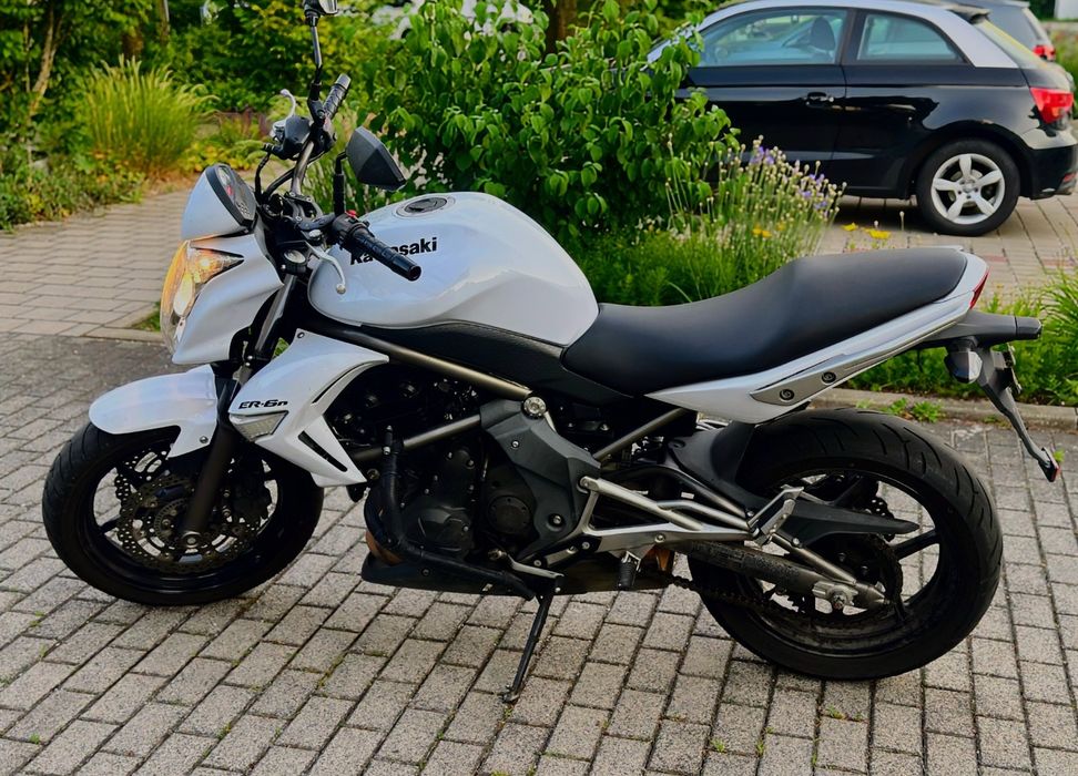 Kawasaki ER 6 N ABS - Categoria A / A2