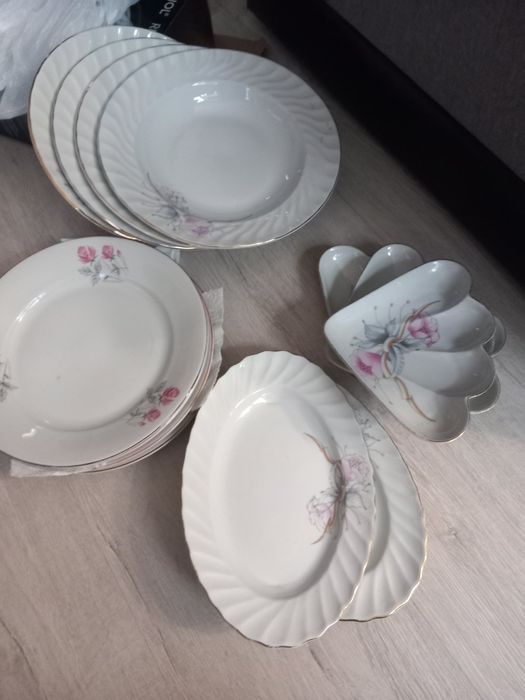 Сервиз ретро чинии