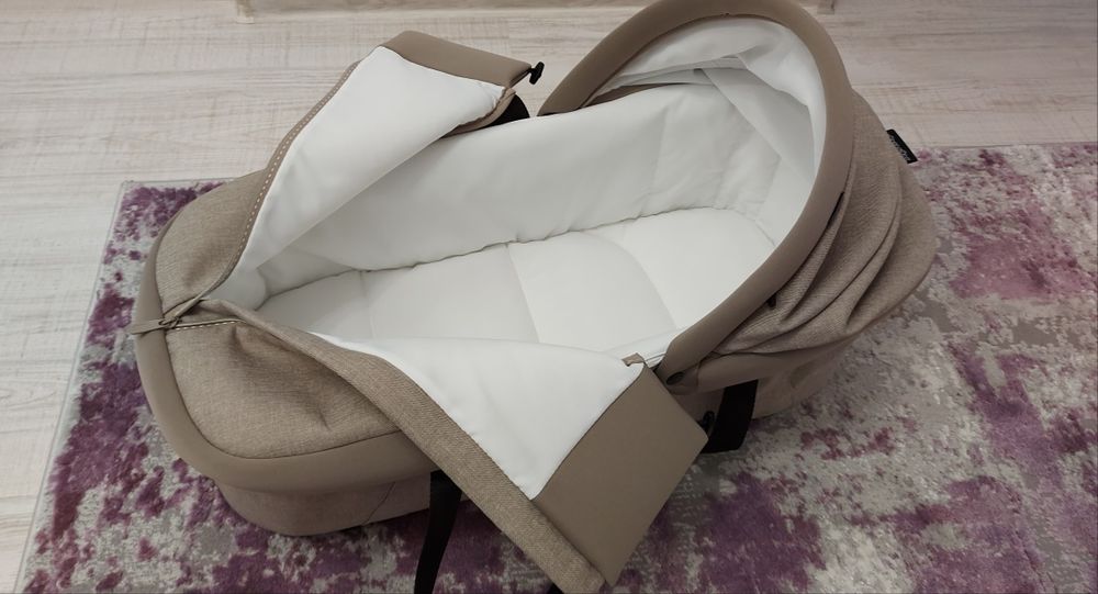 Cos port bebe pentru nou nascuti - Peg Perego PF 50+