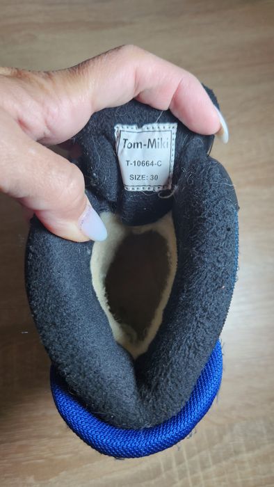 Продаются ботинки теплые