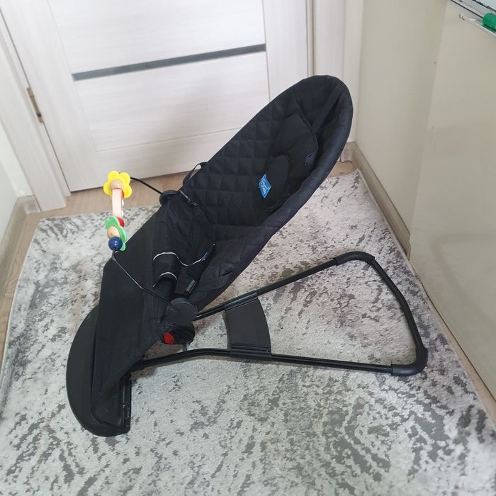 Болалар шезлонги.