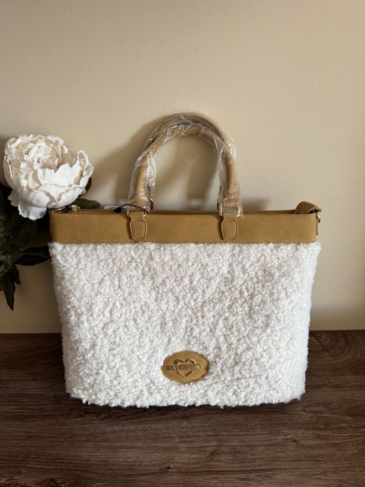 Дамска чанта Love Moschino