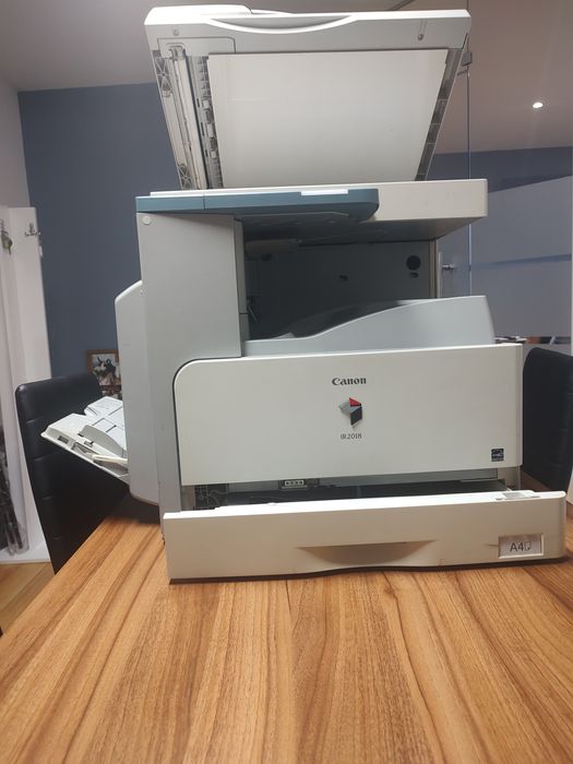 Принтер Canon iR2018