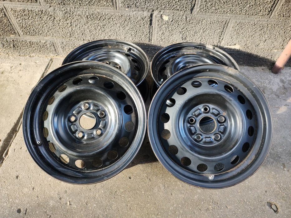 Vând Set Jante Tabla 5x114,3 R16 Duster Qashqai X-Trail Suzuki Mazda