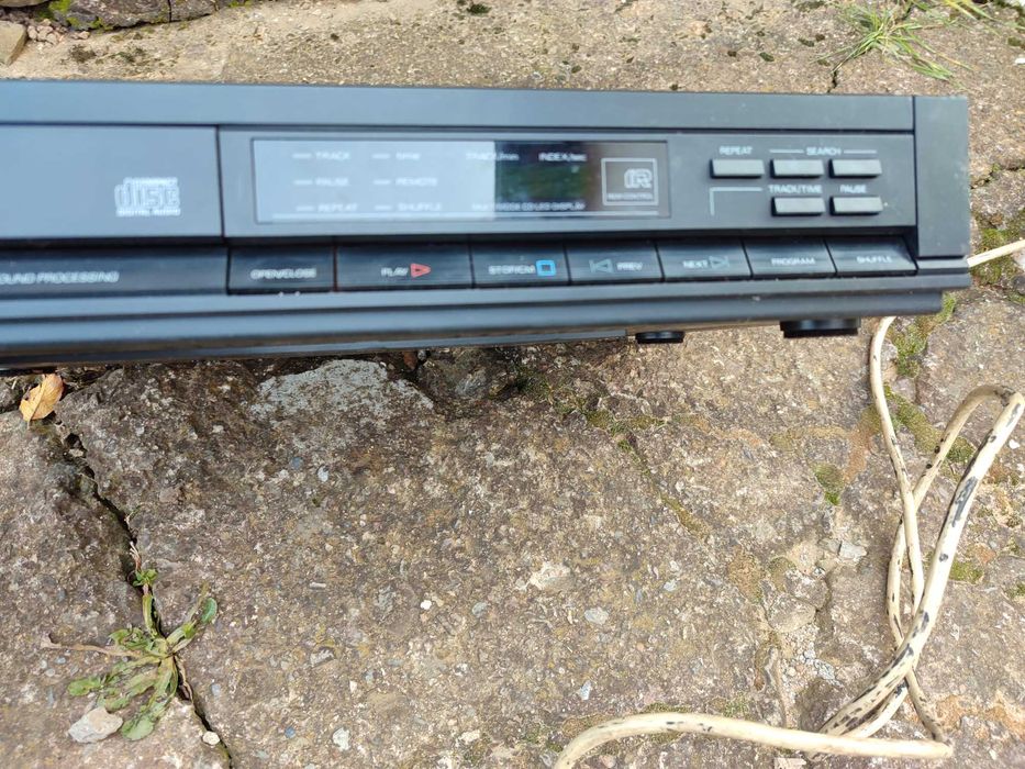 Усилвател и ДВД Филипс