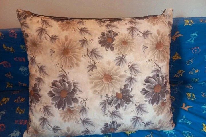Perna decorativa 65*54 cm