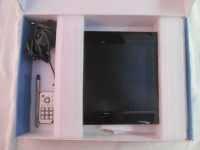 Intenso дигитална фото рамка 10 инча.