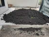 Pamant negru vegetal / Nisip Pietris Balastru Criblura