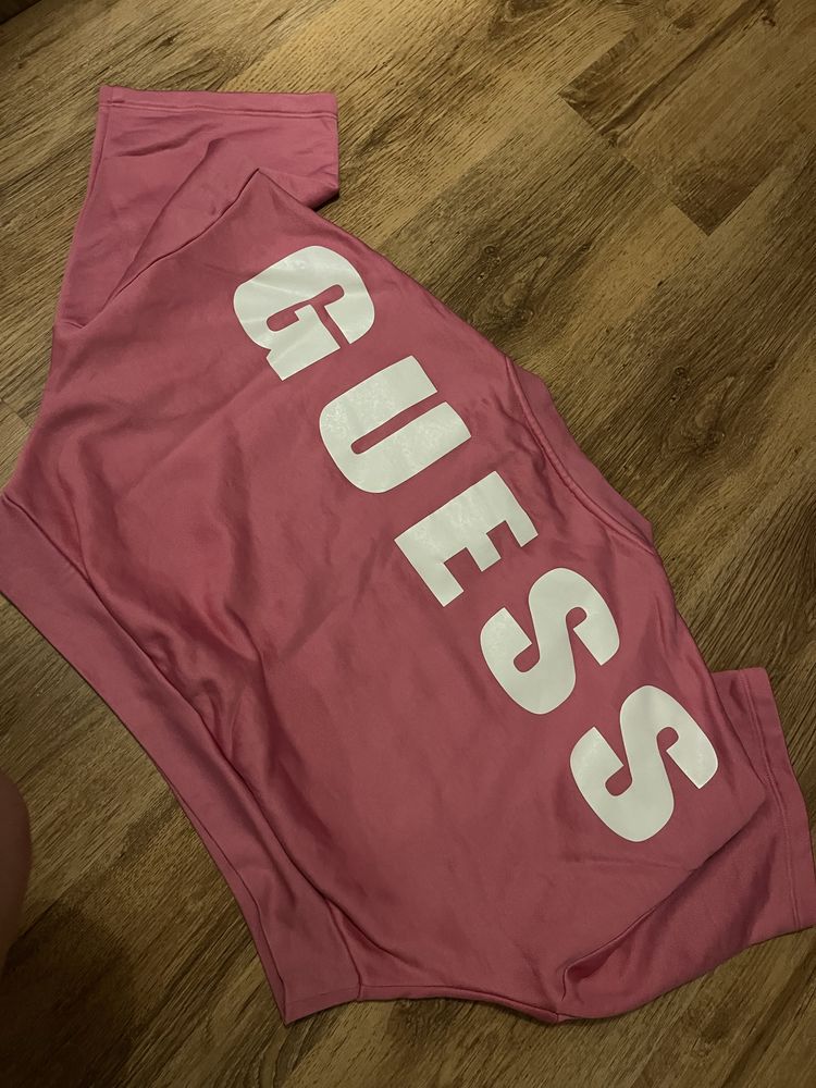 Суитчър Guess