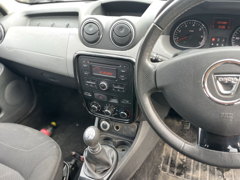 dezmembrez dacia duster 1.5dci 4x4