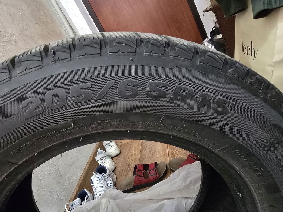 Зимний шины сатылады жағдайы өте жаксы почти новый