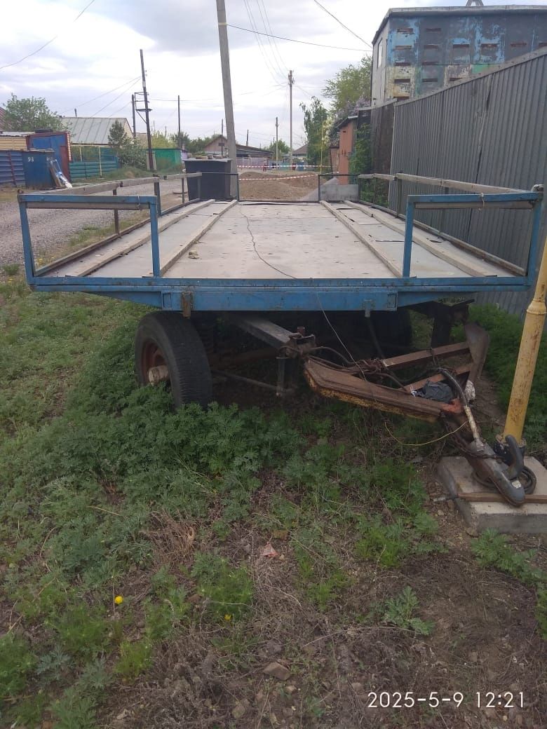 Прицеп легковой,улья из ППУ-20шт.,апилифт