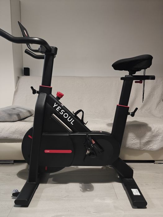 Bicicleta fitness YESOUL C1H-BK, volanta 7.5kg, 100 trepte, 120kg
