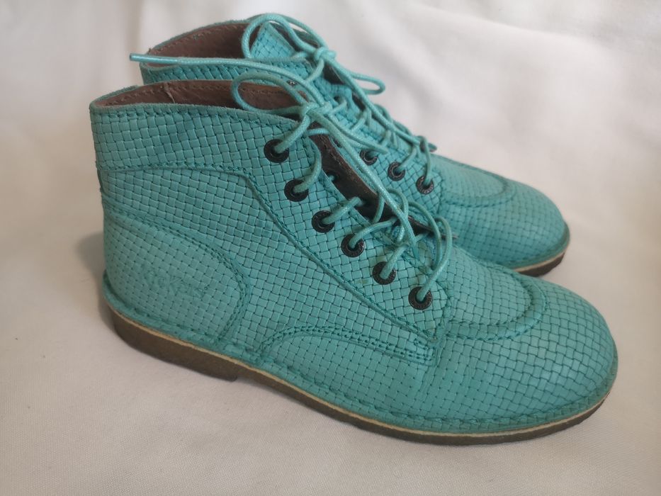 Kickers, естествена кожа, номер 37