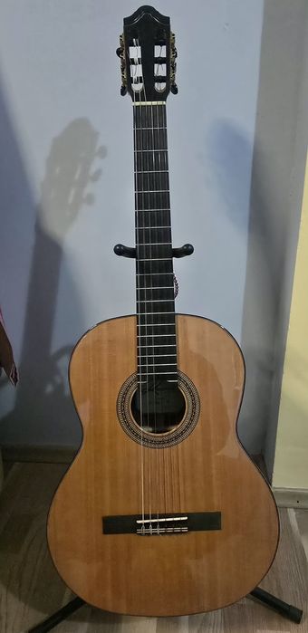 Kremona Solea китара