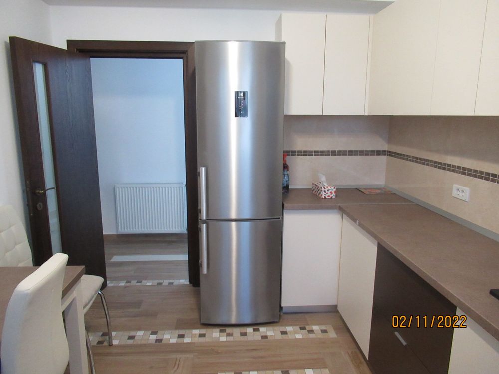 Inchiriez apartament 2 camere Sector 1