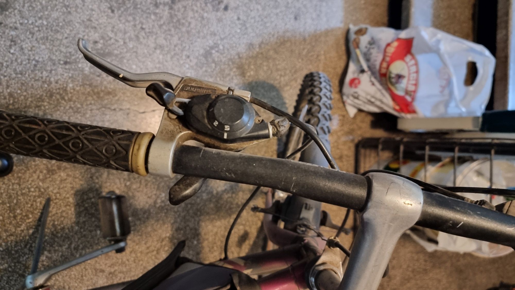Bicicleta Shimano 230 roni in conditii bune Are totul schimbat pe ea