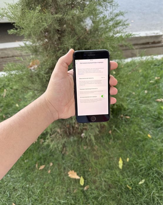Iphone 8 Plus Turbo sim imeka otkan 64gb Xolati zor oqip tel qilila