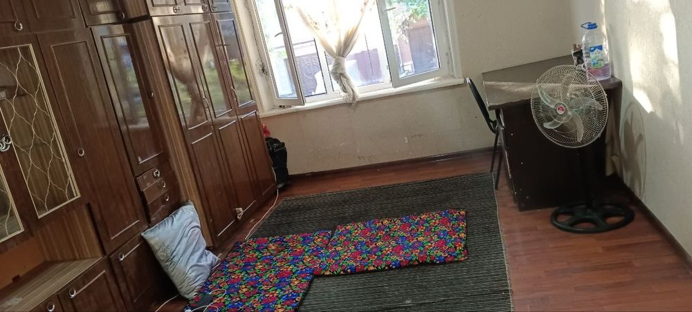 Срочно продается квартира домбирабад 1/2/2 кирпич 40.500у,е стар