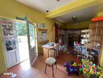 Casa de vanzare, cu 2 camere, zona cu vad comercial.