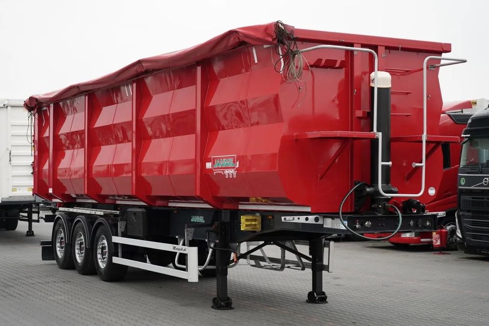 Janmil / BASCĂLĂ DIN OȚEL / 58 m³ / 2021 / HARDOX / AXE SAF / AXĂ RIDICABILĂ / PENTRU DEȘEURI