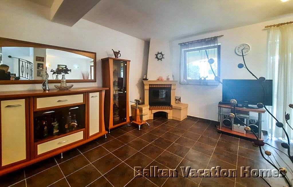 Продава се Къща в Балчик - 162 кв.м за 926 €/кв.м - Снимка #3