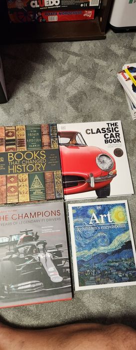 Carti ilustrate in limba engleza