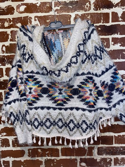 Poncho fetițe 12-14 ani+2 fuste