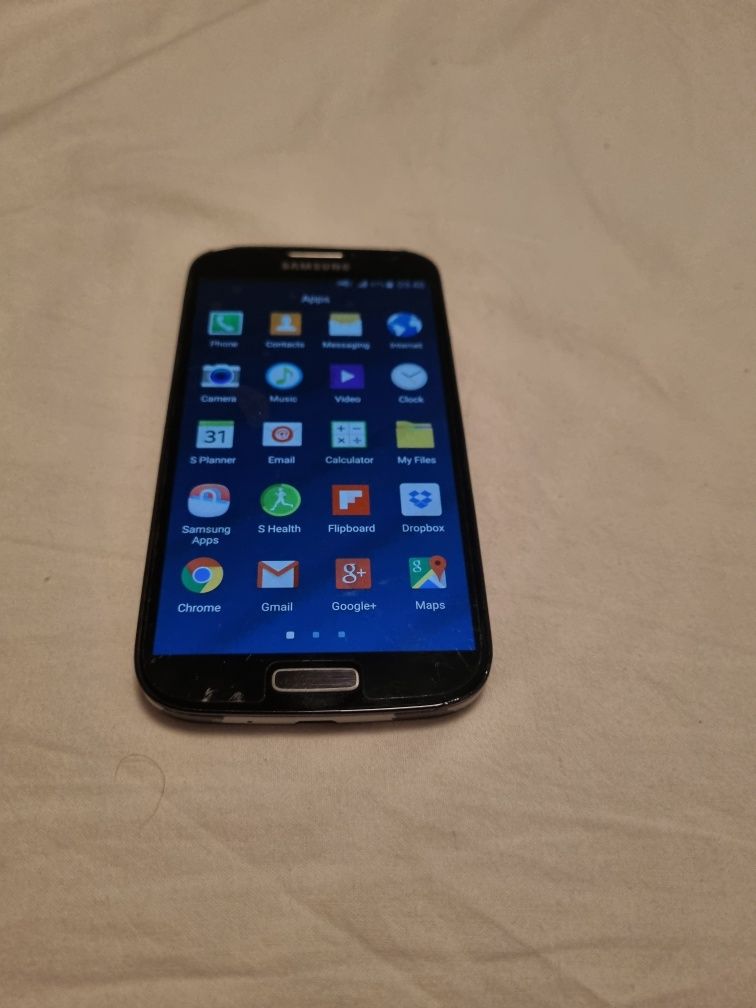 Samsung S4 16 GB Black Edition