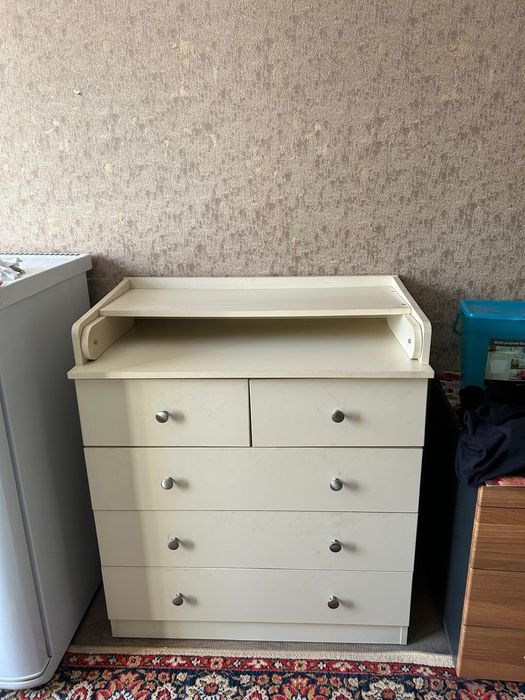 Продам комод из дерево