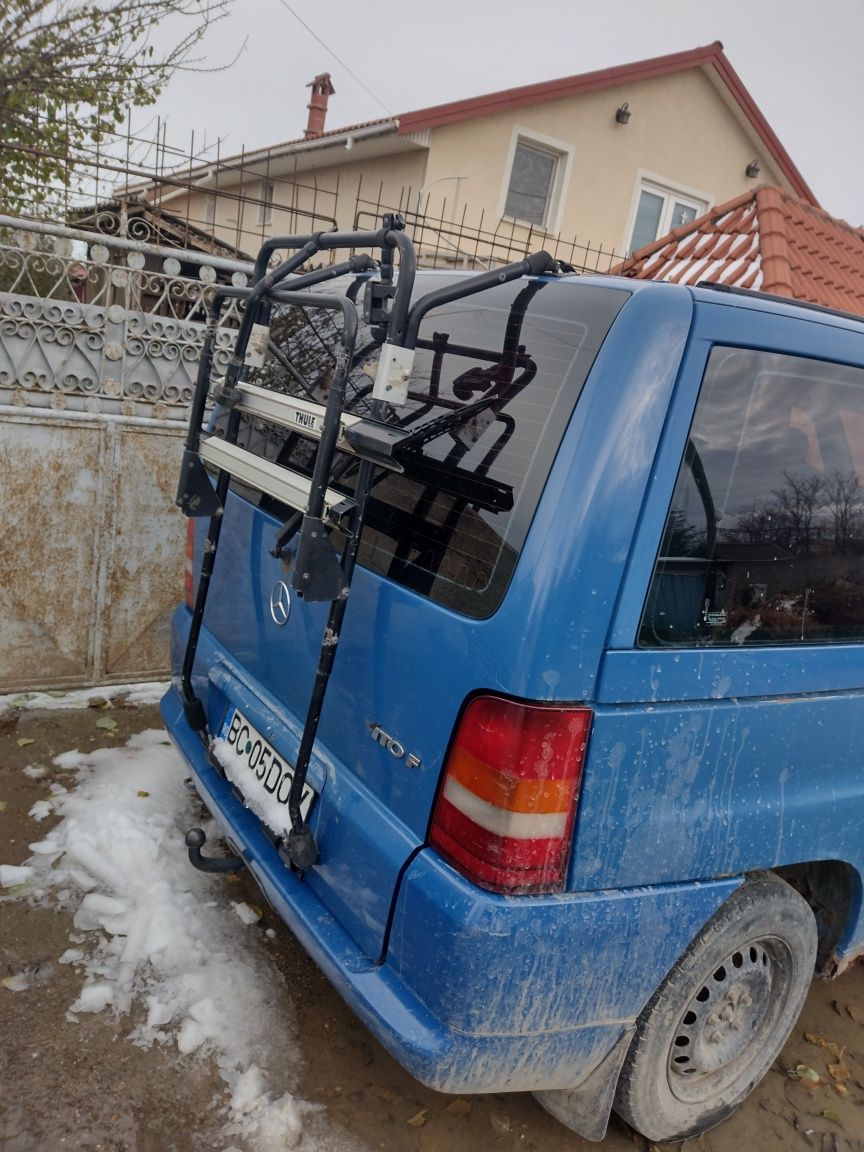 Dezmembrez Mercedes vito ,viano 638