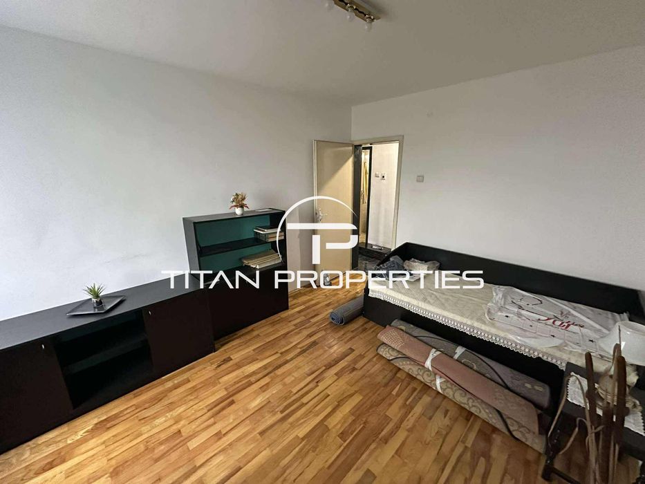 Дава се под наем Тристаен апартамент в Варна, Зимно кино Тракия - 100 кв.м за 562 € - Снимка #8