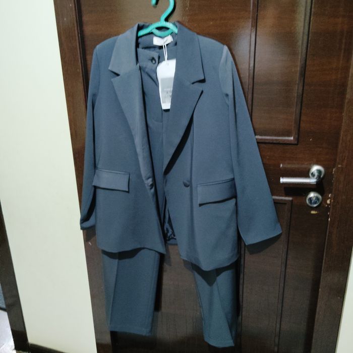 Ayollar kastyum shimi original Xitoy