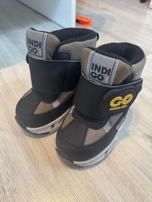 Продам зимнюю обувь