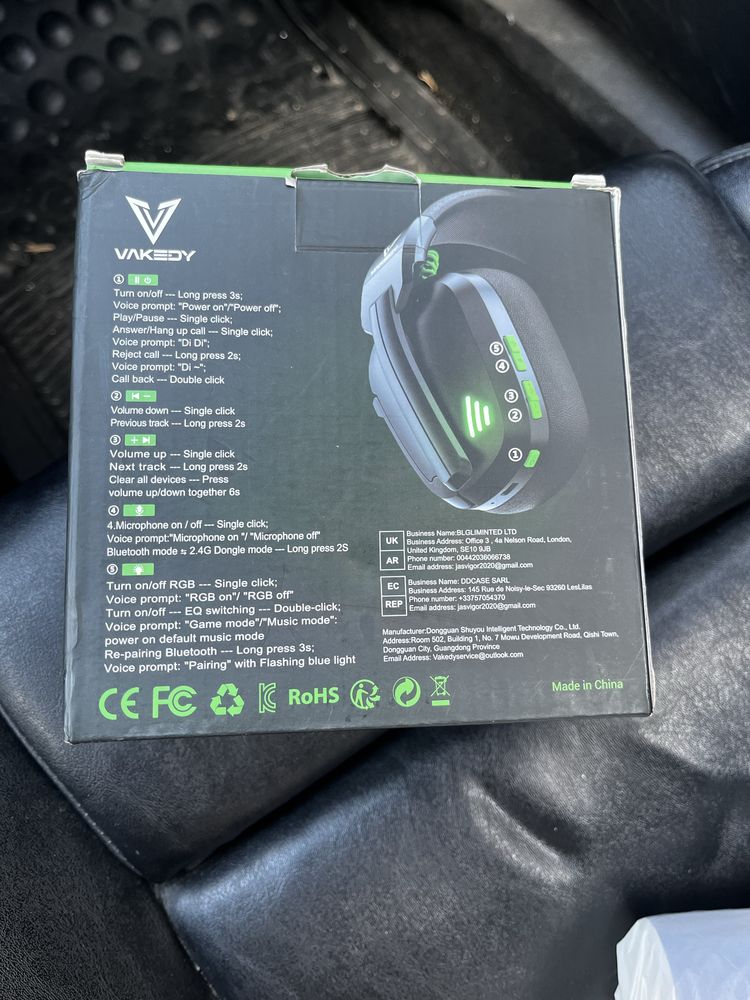 Геймърски слушалки Vakedy • Безжични • RGB светлини • Нови с микрофон