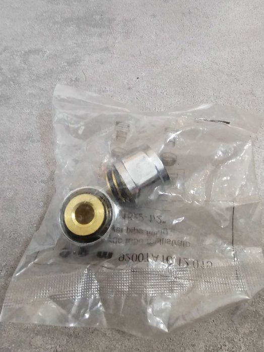 Дизайнерски Радиаторен Вентил BLACK