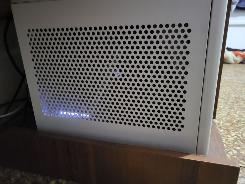 Компьютер со всей переферией