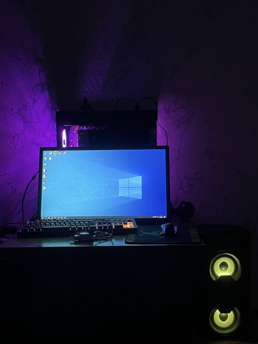 Компьютер Монитор Клавиатура Мышь