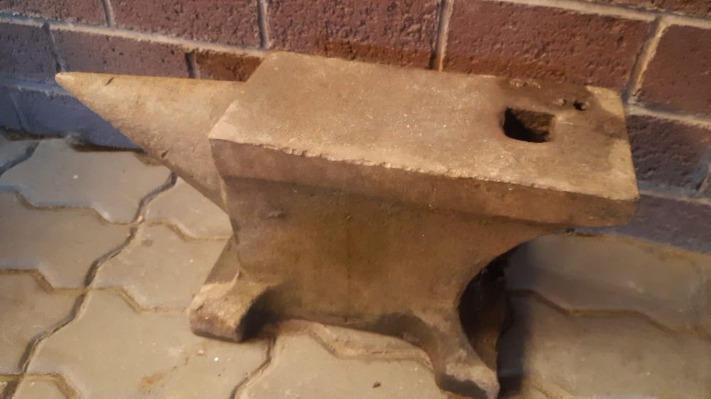 Продается наковальня наковальня