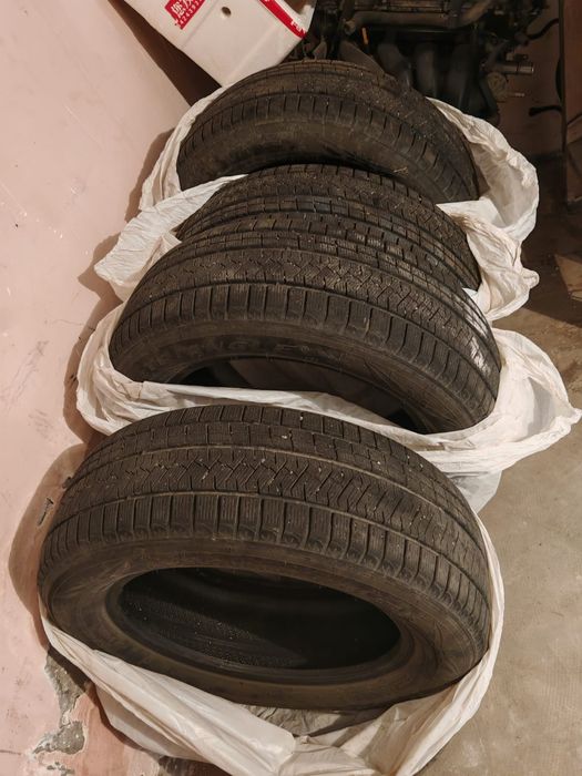 Шины бу 235/60/18 трианжел