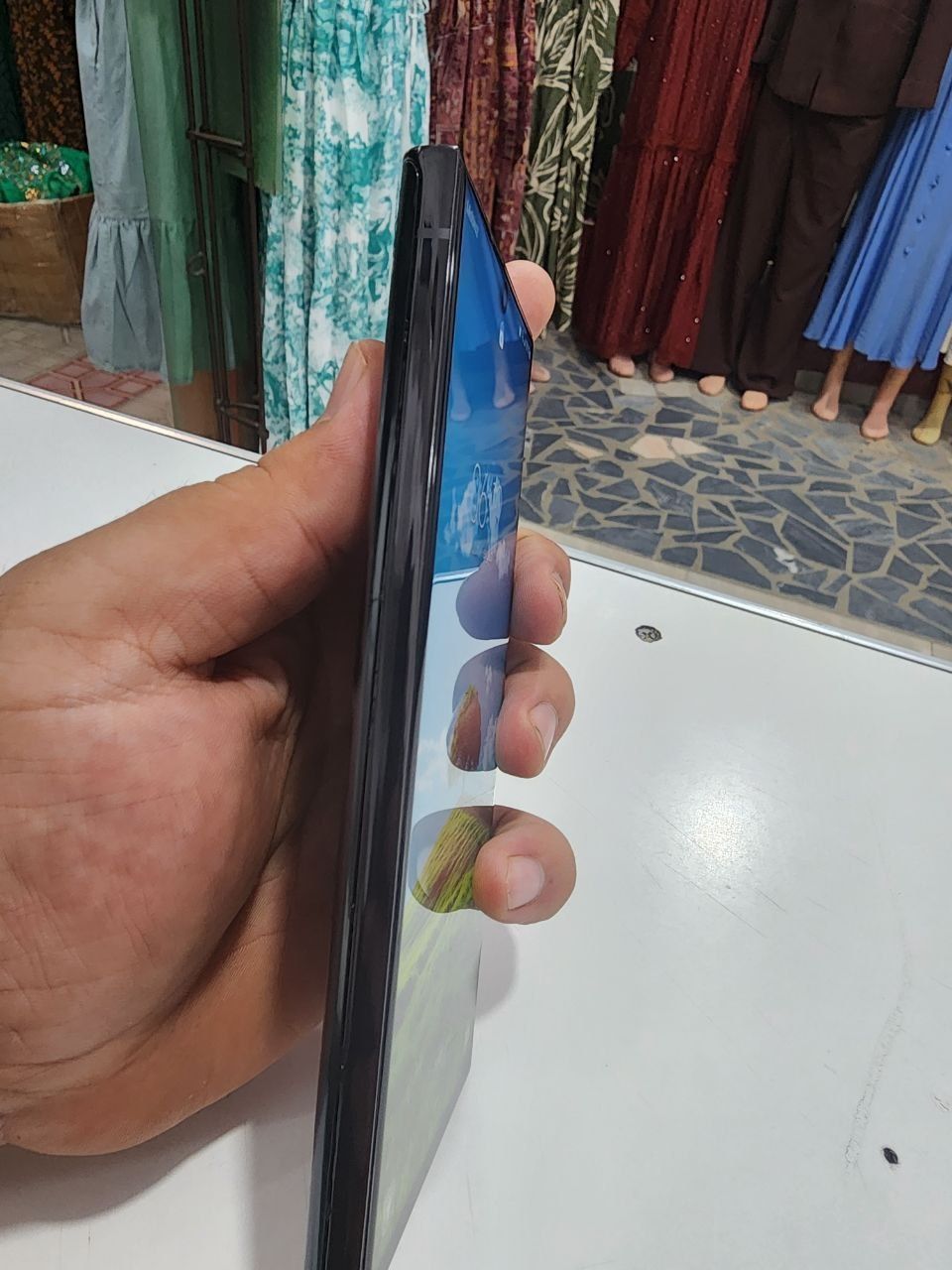 Note 20 ultra aybi yoq xama yoqi ishlidi karea