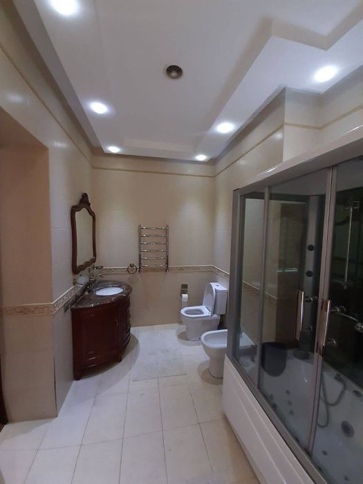 Ойбек аренда болшая квартира 4 комнт ул Тараса Шефченка Габус