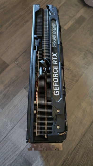 Vand placa video Gainward Phantom RTX 4090 24GB