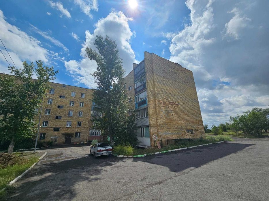 2 к. Михайловка. Продаю двухкомнатную квартиру на улице Осевая, дом 4