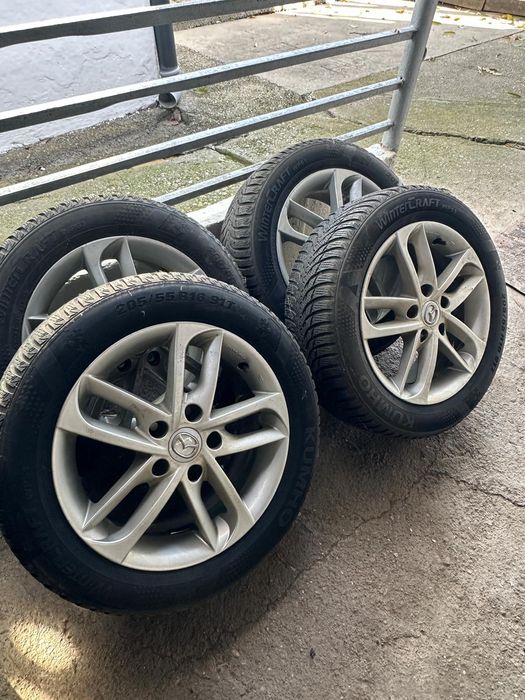 Set Jante Aluminiu + anvelope iarna Mazda 3