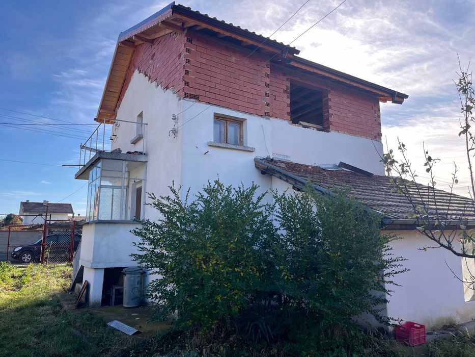 Продава се Къща в с. Тулово, Област Стара Загора - 180 кв.м за 495 €/кв.м - Снимка #2