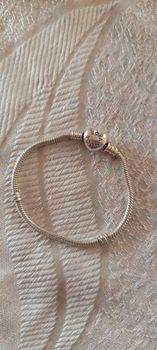 Pandora Heart почти нова